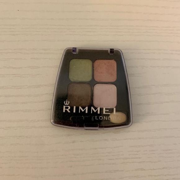 Rimmel Colour Rush Quad Eyeshadow 016 Urban Flower Rare VTG Discontinued USED - Picture 4 of 5